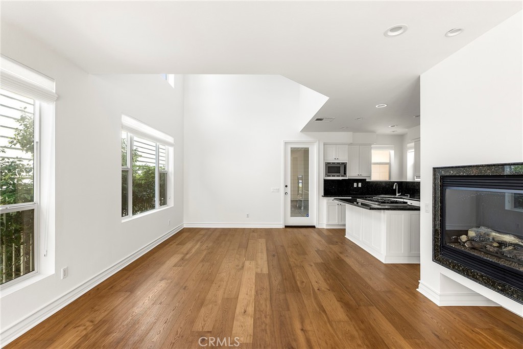 703 Poinsettia Avenue, Corona Del Mar CA 92625 - photo 5