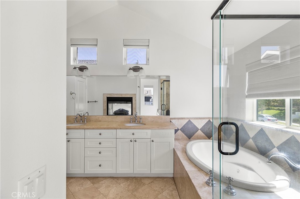 703 Poinsettia Avenue, Corona Del Mar CA 92625 - photo 17