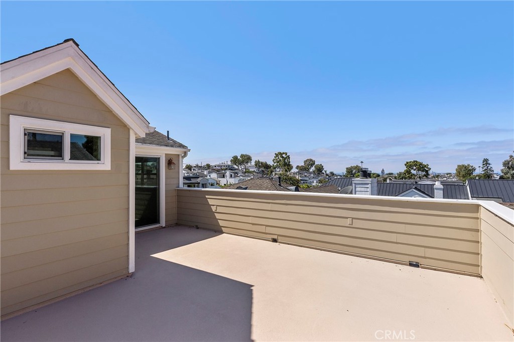 703 Poinsettia Avenue, Corona Del Mar CA 92625 - photo 24