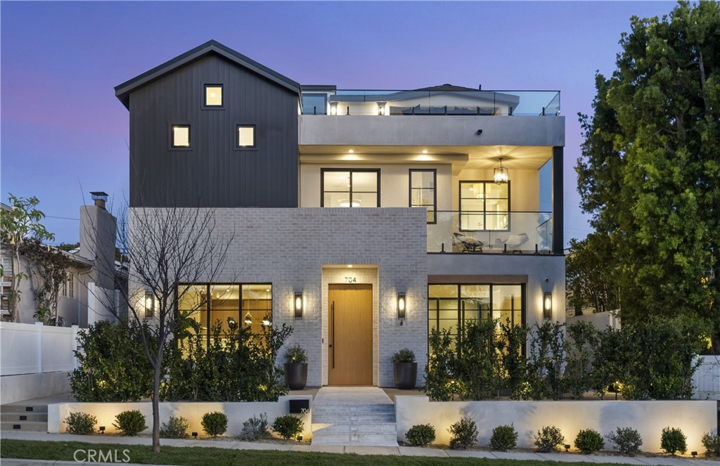704 Orchid Avenue, Corona Del Mar CA 92625 - photo 1