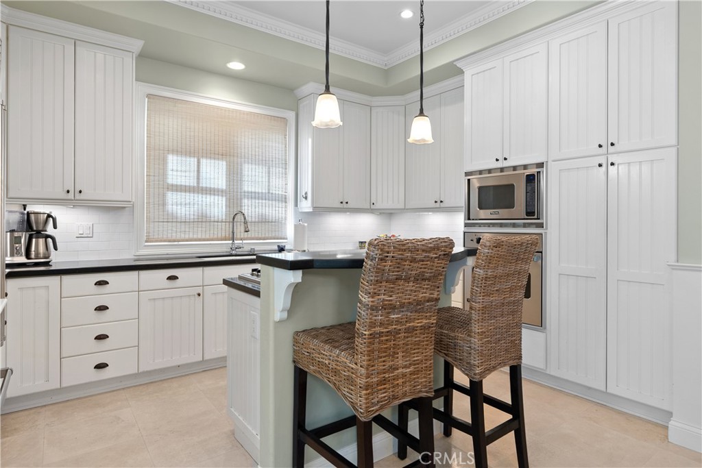 705 Goldenrod Avenue, Corona Del Mar CA 92625 - photo 9