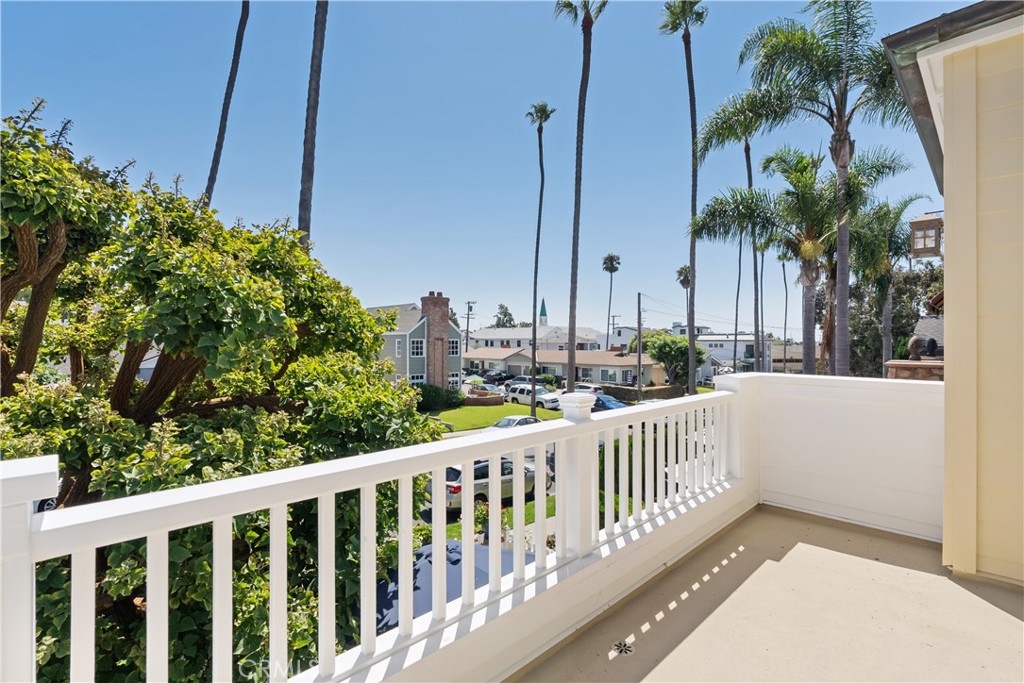 705 Goldenrod Avenue, Corona Del Mar CA 92625 - photo 19