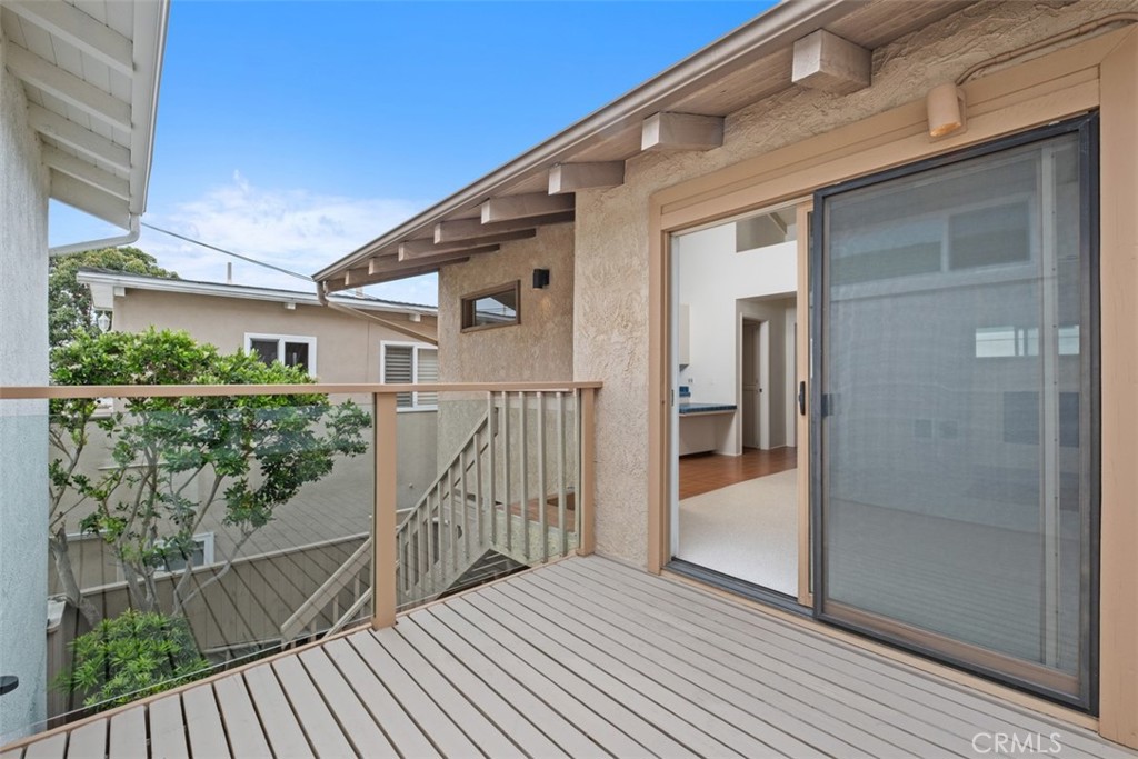 707 1/2 Marigold Avenue, Corona Del Mar CA 92625 - photo 3