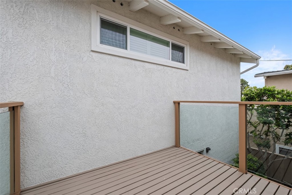 707 1/2 Marigold Avenue, Corona Del Mar CA 92625 - photo 4