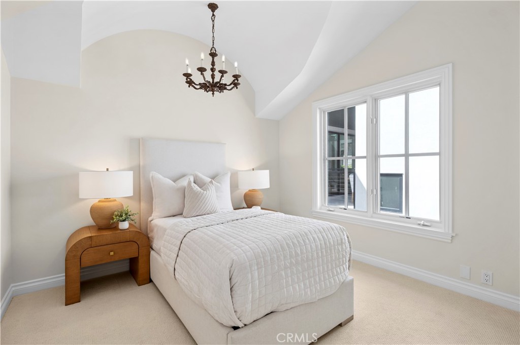 707 Larkspur Avenue, Corona Del Mar CA 92625 - photo 13