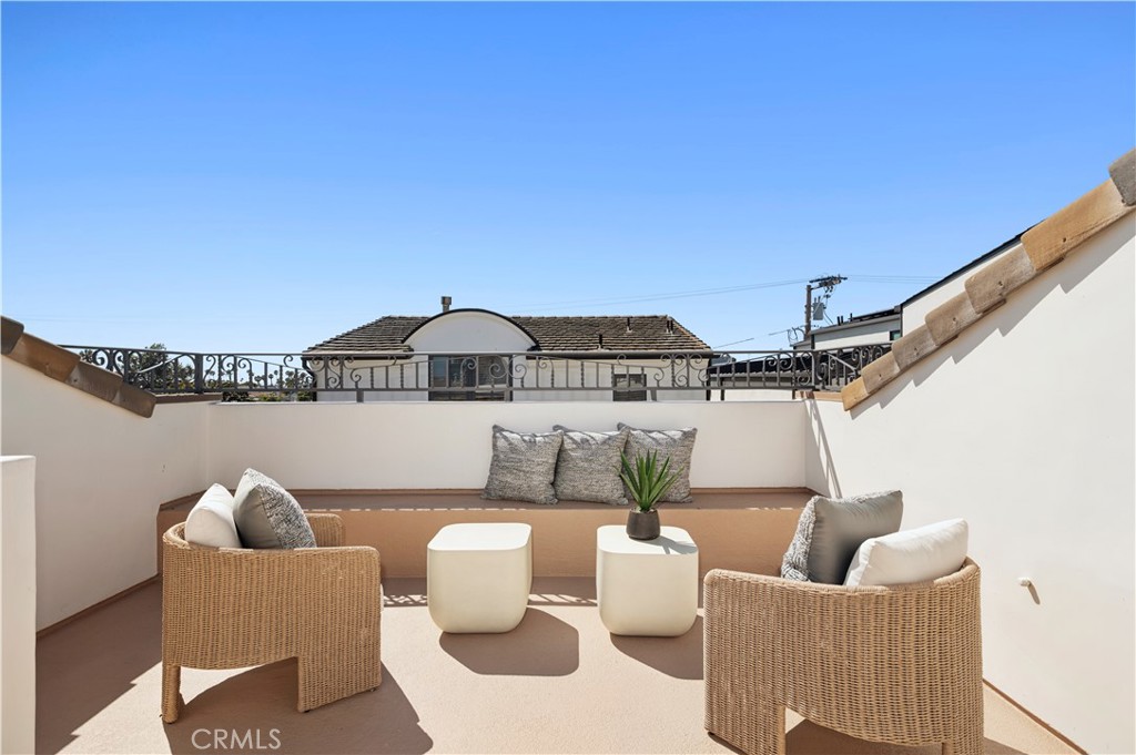 707 Larkspur Avenue, Corona Del Mar CA 92625 - photo 14