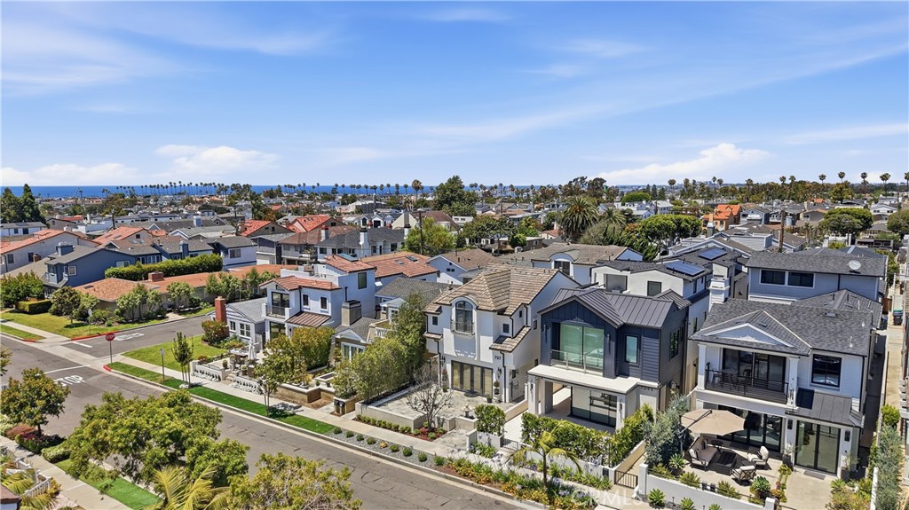 707 Larkspur Avenue, Corona Del Mar CA 92625 - photo 4