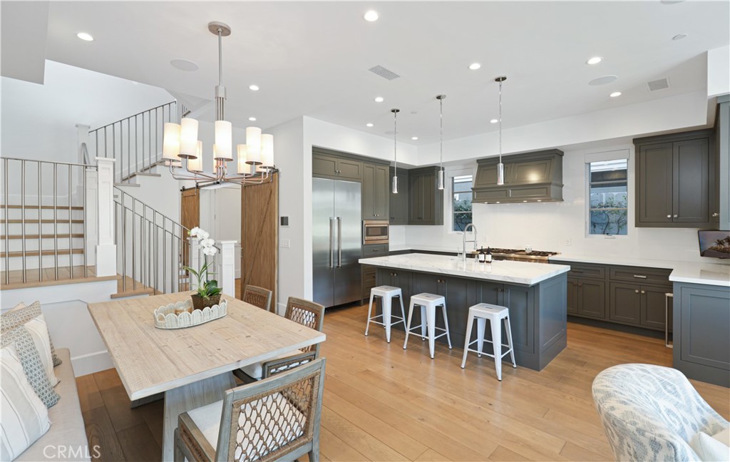 708 Heliotrope Avenue, Corona Del Mar CA 92625 - photo 2