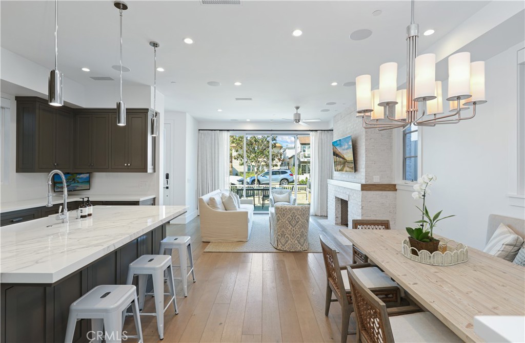 708 Heliotrope Avenue, Corona Del Mar CA 92625 - photo 6