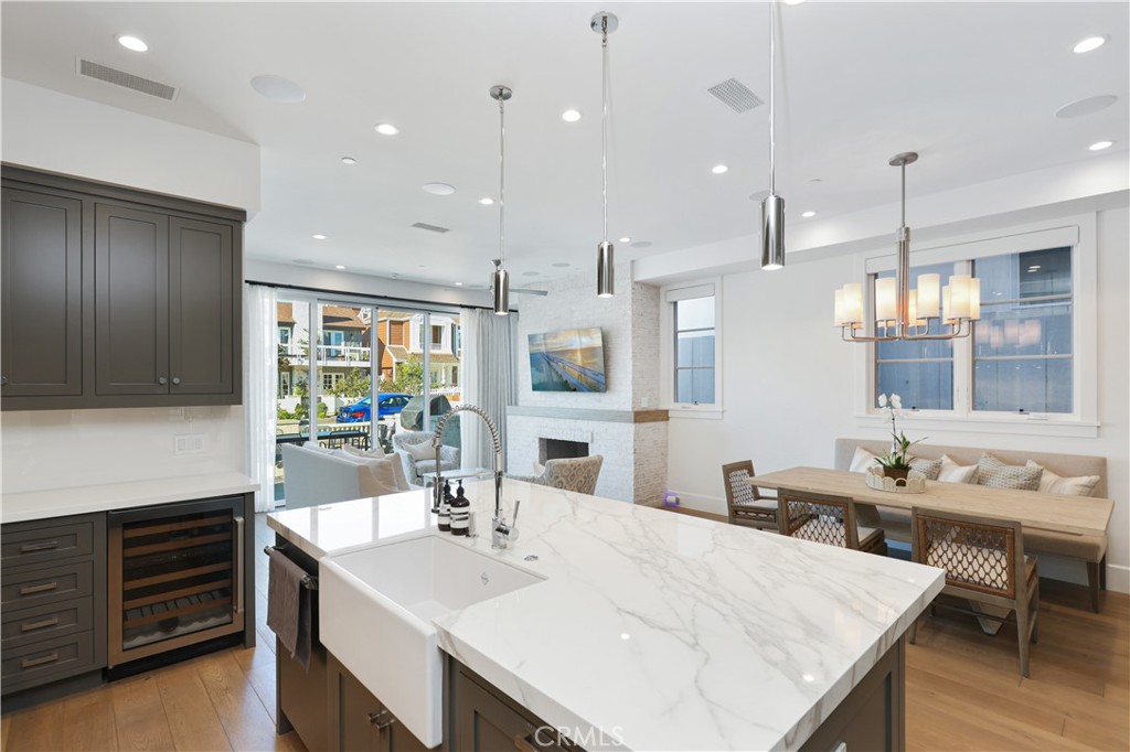 708 Heliotrope Avenue, Corona Del Mar CA 92625 - photo 7