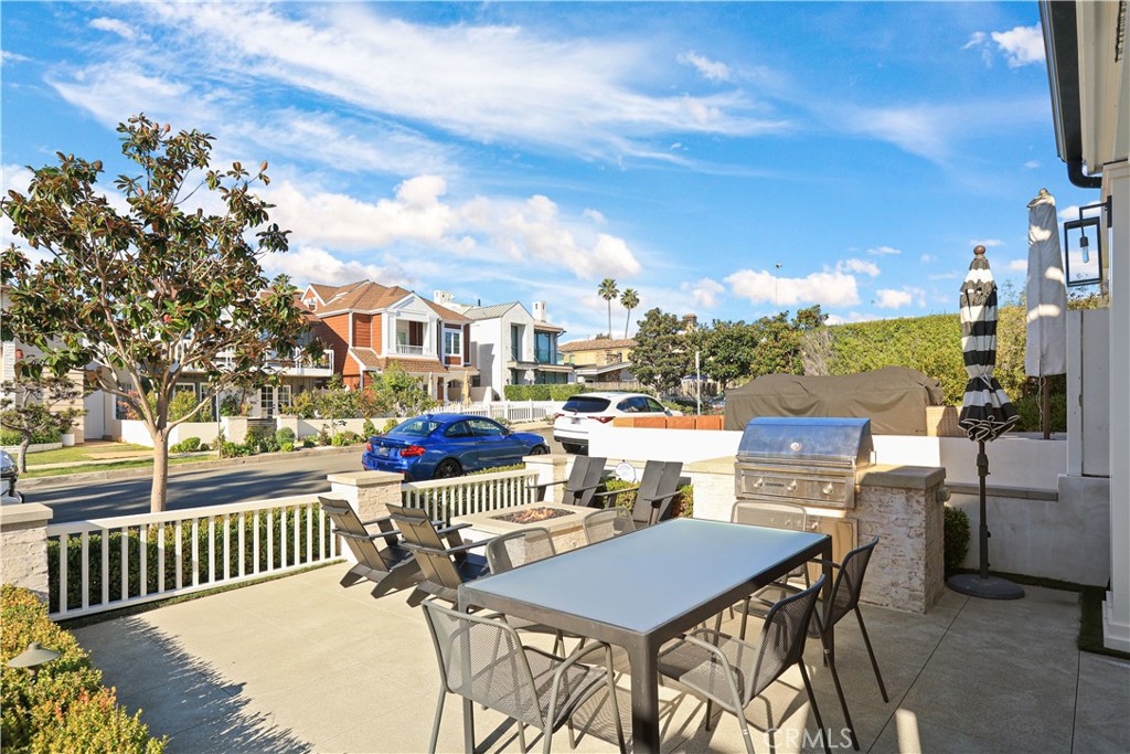 708 Heliotrope Avenue, Corona Del Mar CA 92625 - photo 9