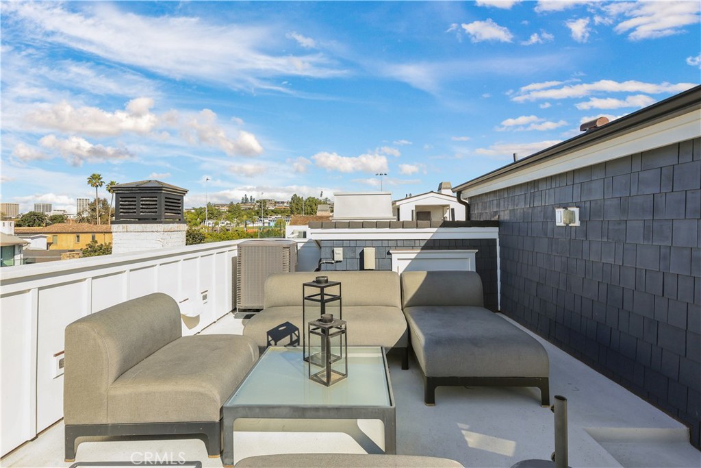 708 Heliotrope Avenue, Corona Del Mar CA 92625 - photo 40