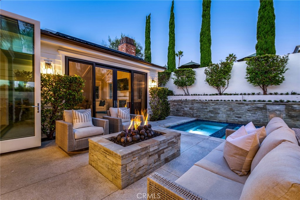 712 K Thanga, Corona Del Mar CA 92625 - photo 3