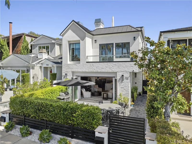 712 Marguerite, Corona Del Mar, CA 92625