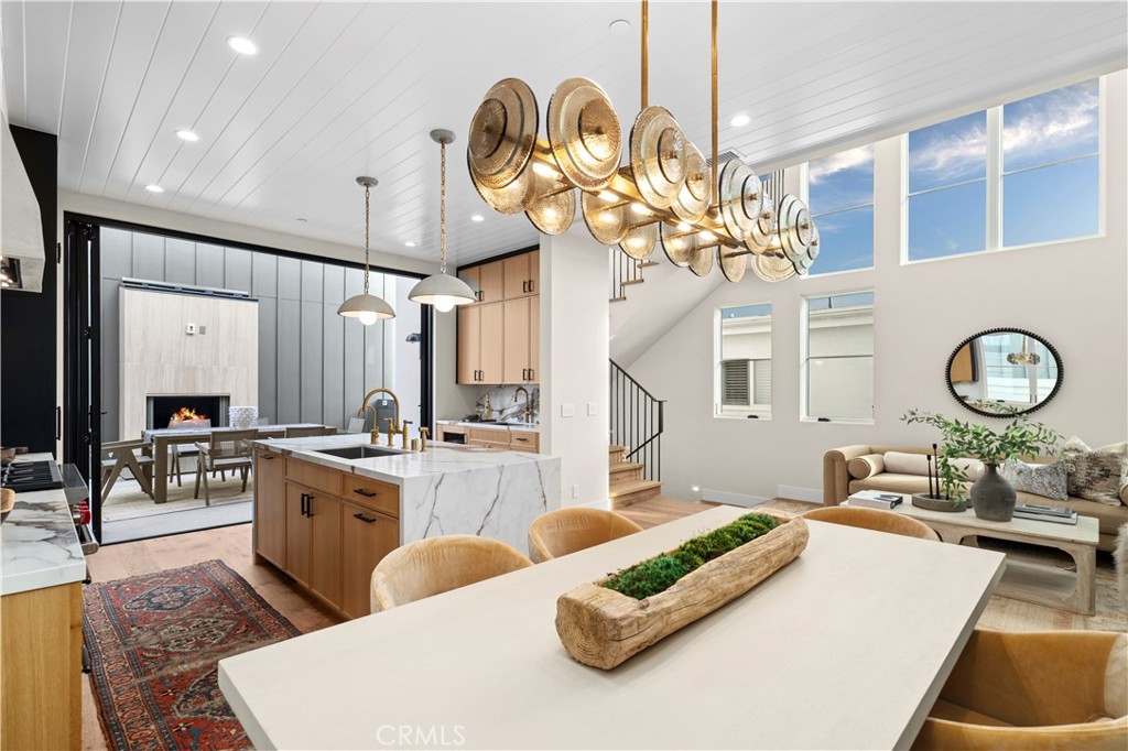 715 1/2 Poinsettia Avenue, Corona Del Mar CA 92625 - photo 5