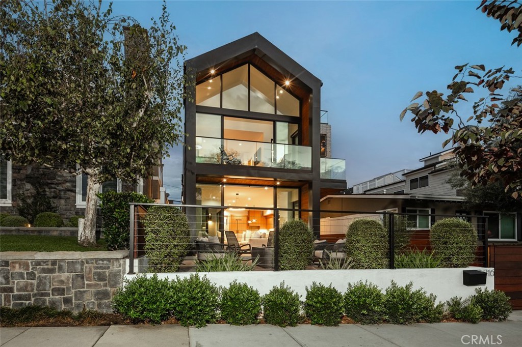 716 Orchid Avenue, Corona Del Mar CA 92625 - photo 2