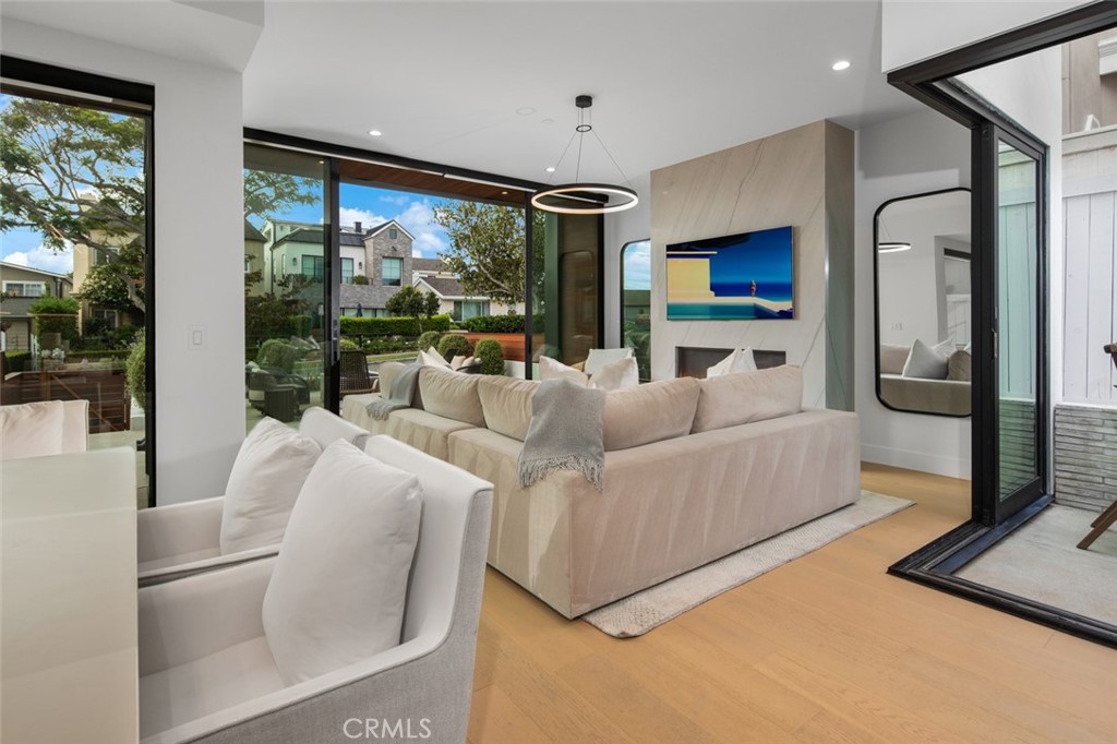 716 Orchid Avenue, Corona Del Mar CA 92625 - photo 16