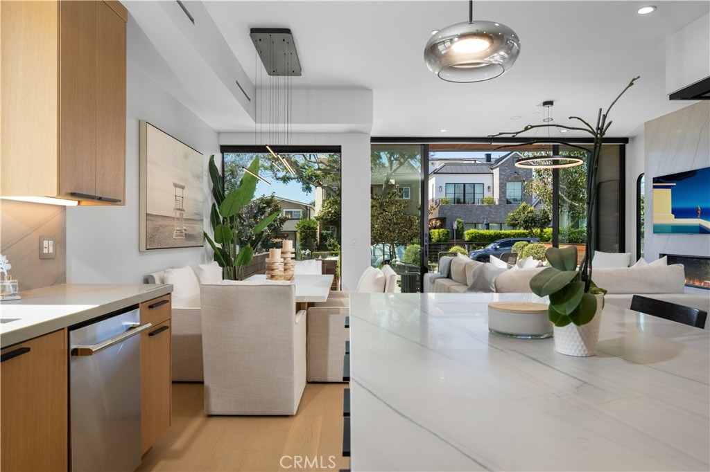 716 Orchid Avenue, Corona Del Mar CA 92625 - photo 29