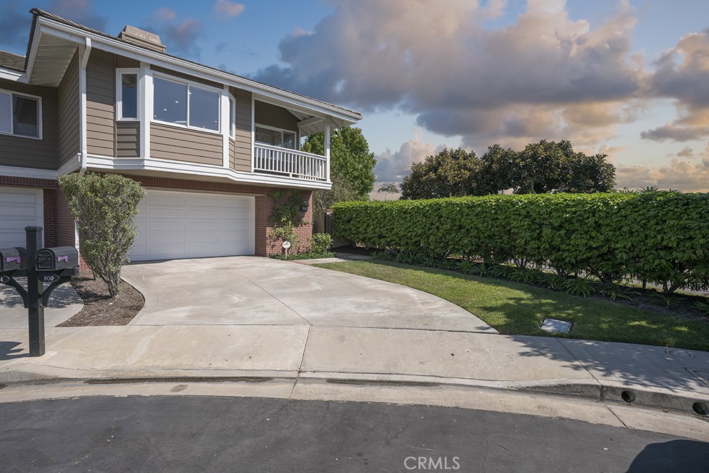 800 Gardenia Way, Corona Del Mar CA 92625 - photo 1