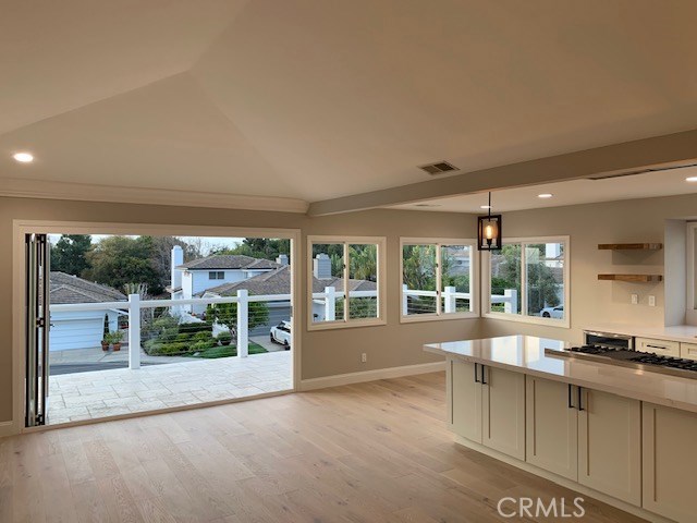 811 Gardenia Way, Corona Del Mar CA 92625 - photo 1