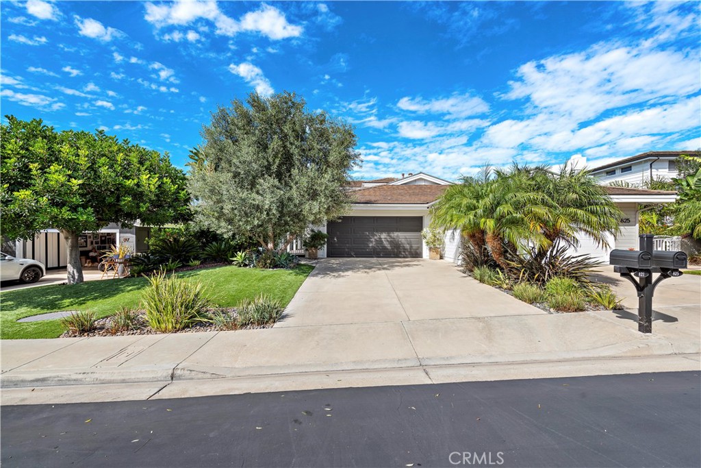 821 Hibiscus Court, Corona Del Mar CA 92625 - photo 1