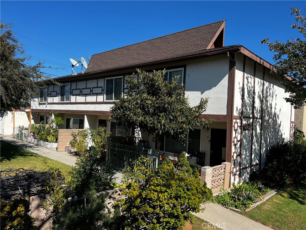 1002 Mission Drive, Costa Mesa CA 92626 - photo 1