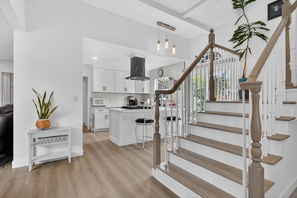 1010 W 19th, Costa Mesa CA 92627 - photo 5