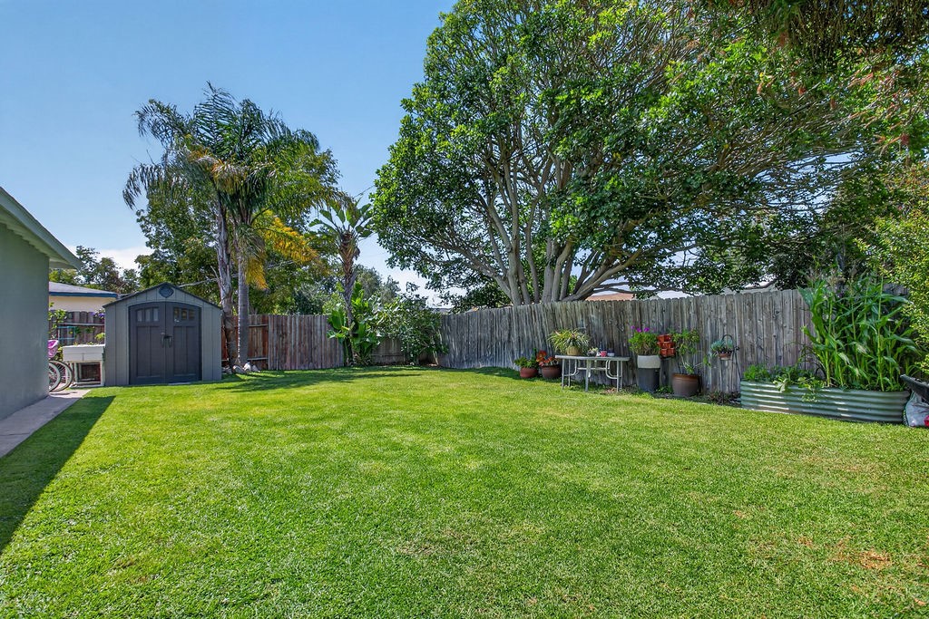 1010 W 19th, Costa Mesa CA 92627 - photo 23