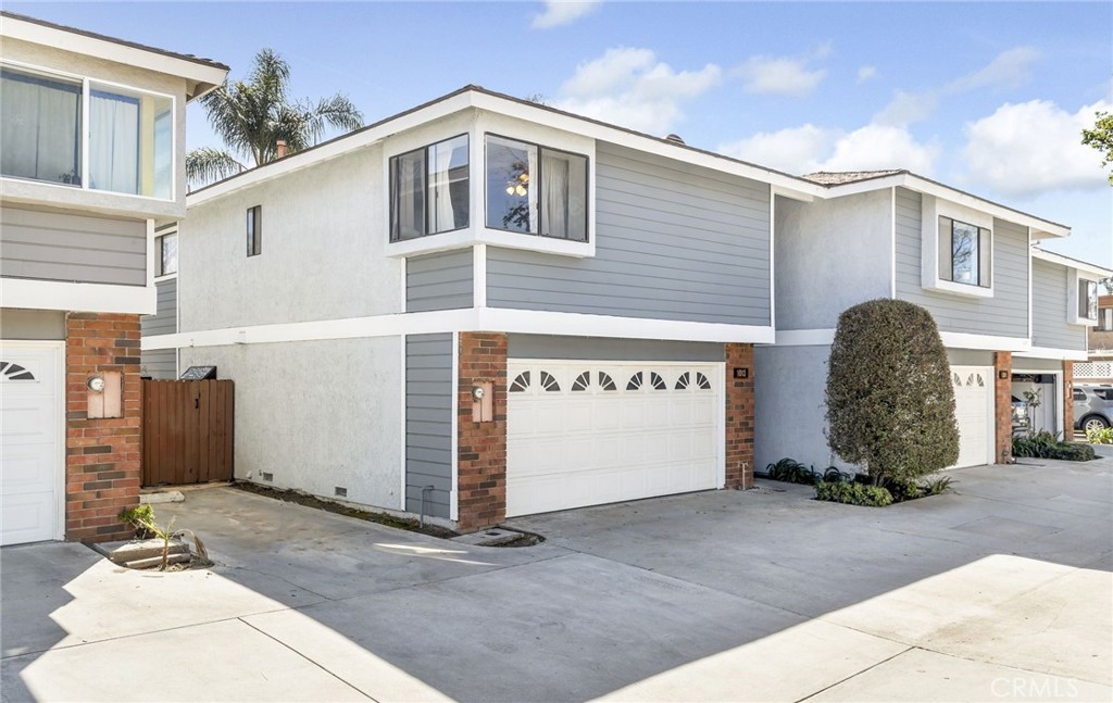 1013 Nancy Lane, Costa Mesa CA 92627 - photo 1