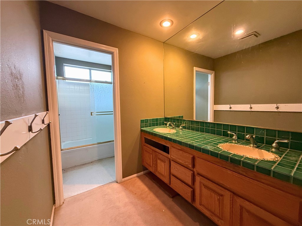 1022 Cannonade Circle, Costa Mesa CA 92626 - photo 26