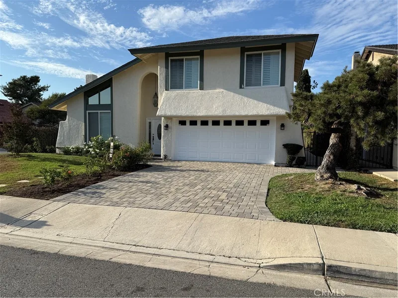 1030 Damascus Circle 1, Costa Mesa, CA 92626