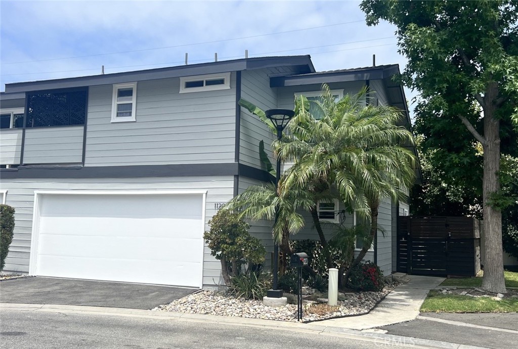 1120 Sandi, Costa Mesa CA 92627 - photo 2