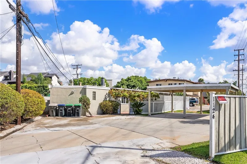 1124 Victoria Street A, Costa Mesa, CA 92627