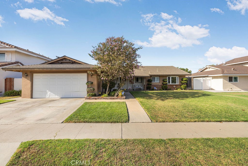 1144 El Camino Dr, Costa Mesa CA 92626 - photo 2