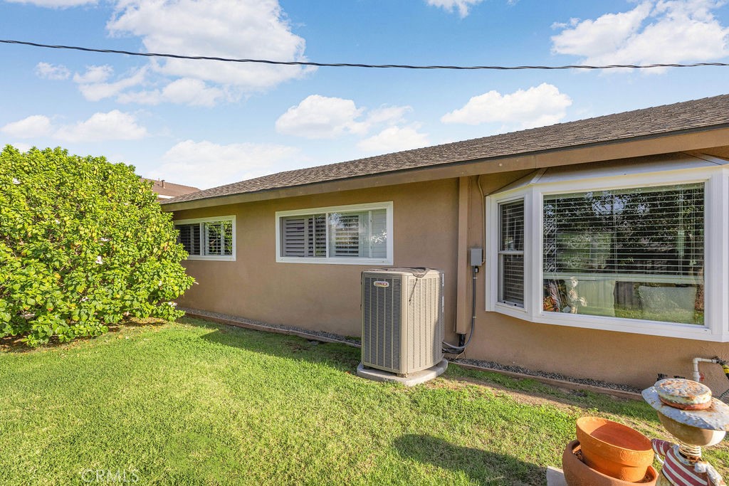 1144 El Camino Dr, Costa Mesa CA 92626 - photo 39