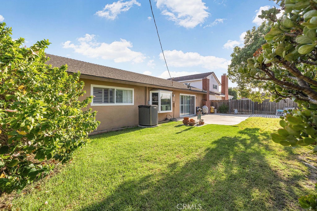 1144 El Camino Dr, Costa Mesa CA 92626 - photo 43