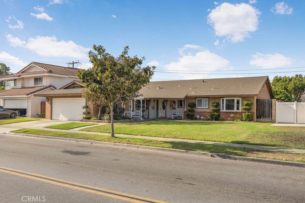 1144 El Camino Dr, Costa Mesa CA 92626 - photo 44