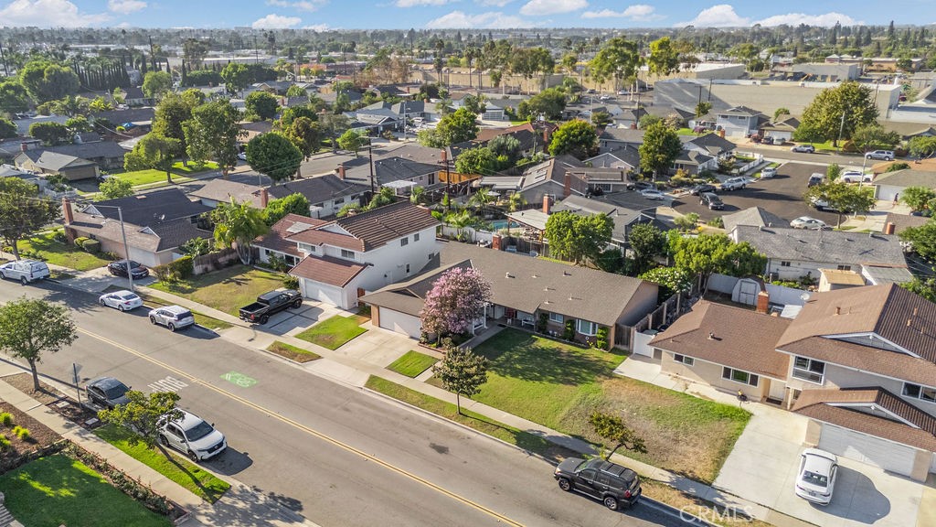 1144 El Camino Dr, Costa Mesa CA 92626 - photo 54