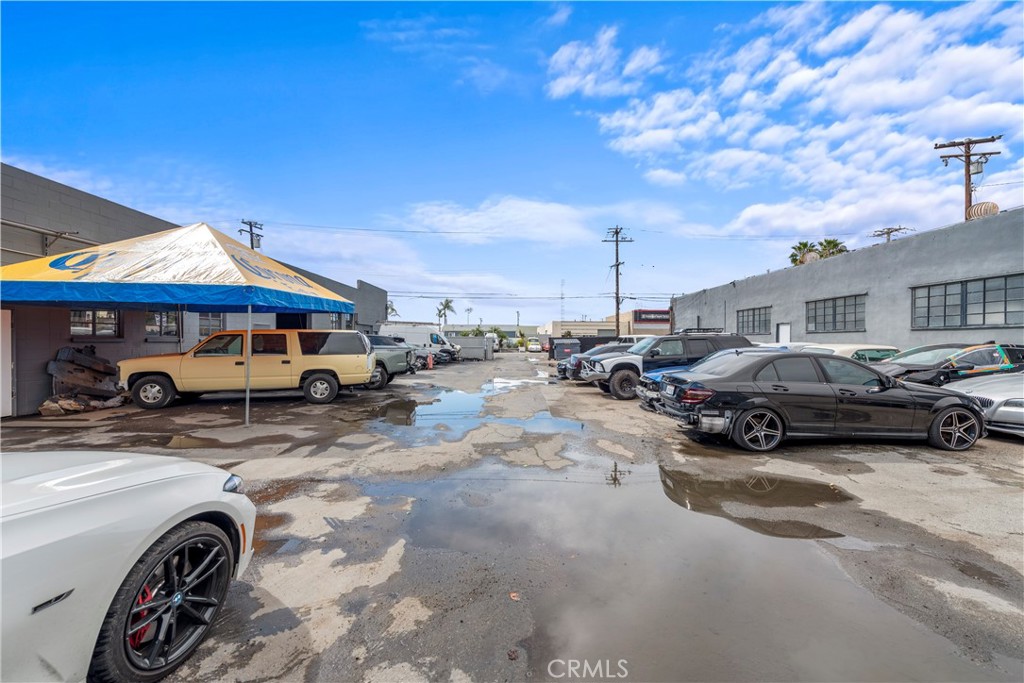 116 - yard - 116 E 16th Street, Costa Mesa CA 92627 - photo 18