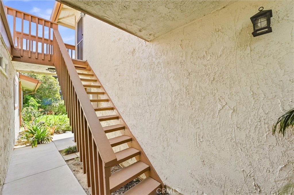 120 Lisa Lane, Costa Mesa CA 92627 - photo 9