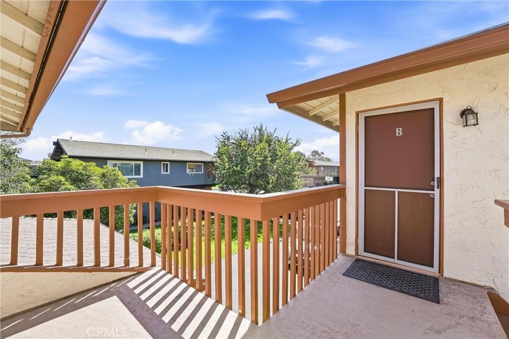 120 Lisa Lane, Costa Mesa CA 92627 - photo 11