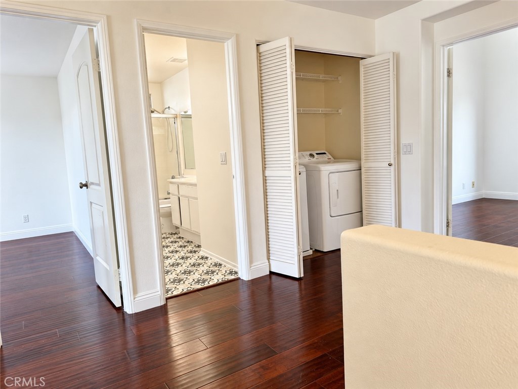 Laundry - 1209 Citrus Place, Costa Mesa CA 92626 - photo 8