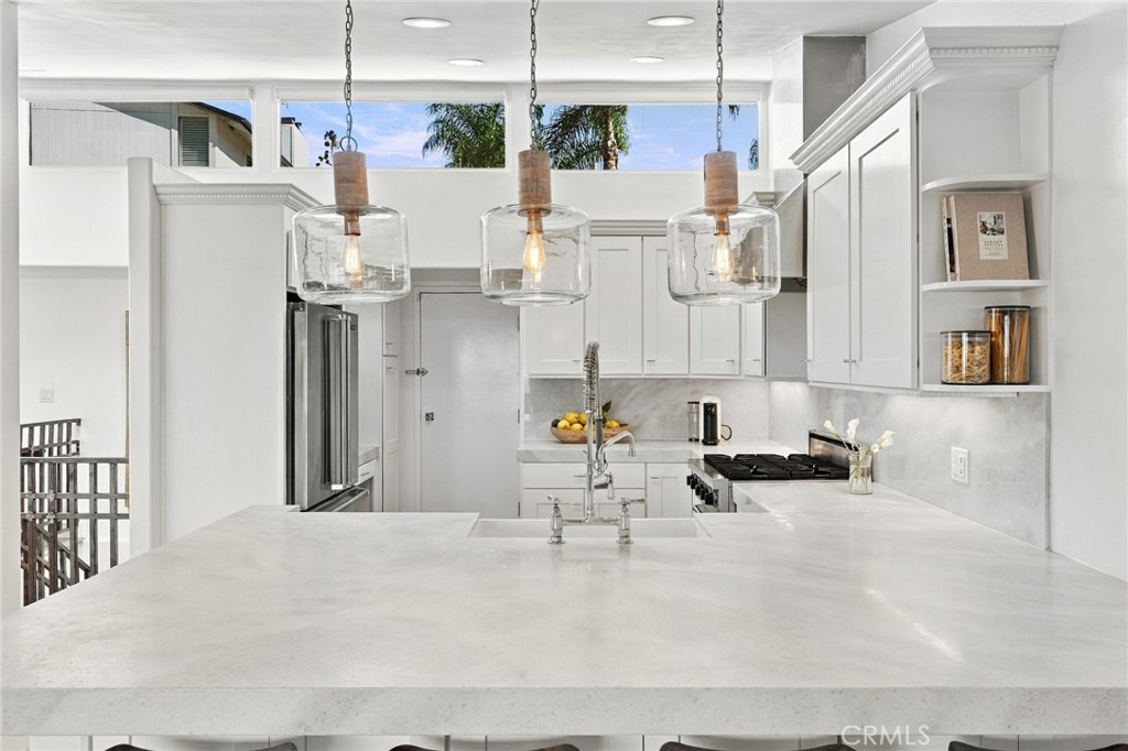 1222 Las Arenas Way 23, Costa Mesa CA 92627 - photo 11