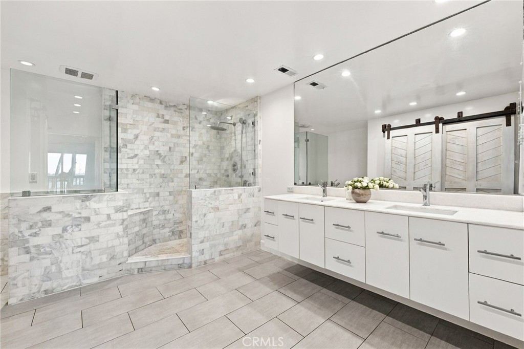 1222 Las Arenas Way 23, Costa Mesa CA 92627 - photo 19