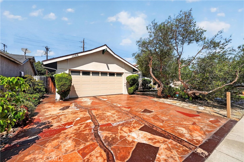 1288 Londonderry Street, Costa Mesa CA 92626 - photo 2