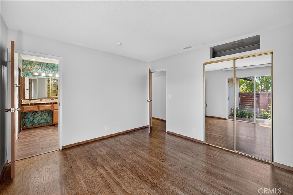 1288 Londonderry Street, Costa Mesa CA 92626 - photo 41