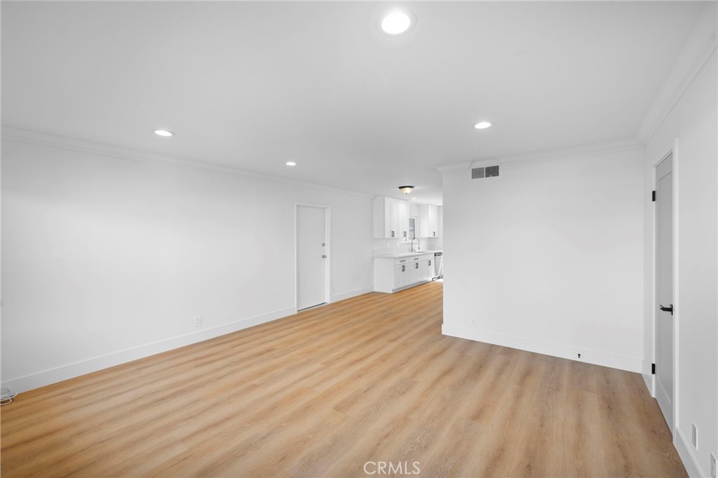 130 Lexington, Costa Mesa CA 92626 - photo 8