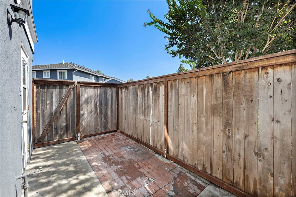 130 Lexington, Costa Mesa CA 92626 - photo 13