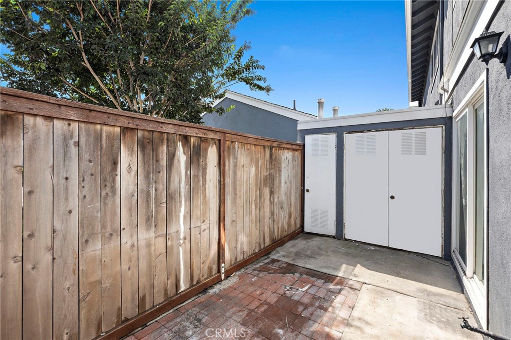 130 Lexington, Costa Mesa CA 92626 - photo 14
