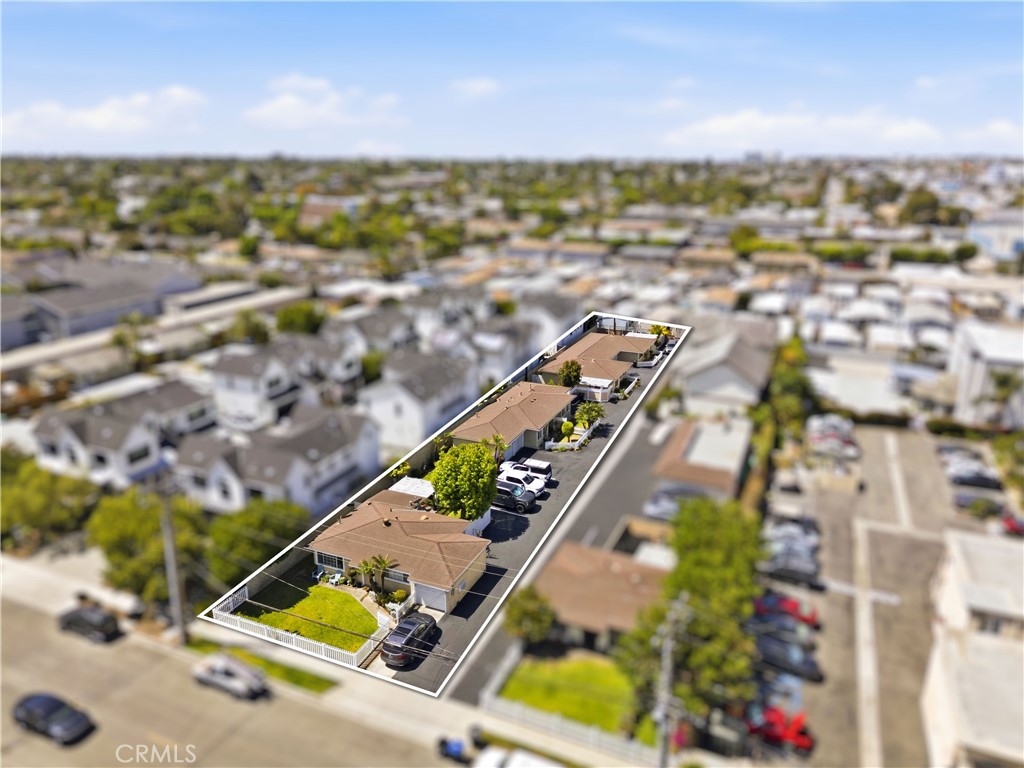 131 E 21st Street, Costa Mesa CA 92627 - photo 1